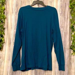 🥶🥶NWOT Men’s George tee L